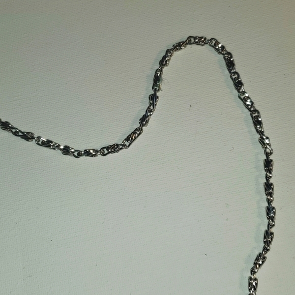 Glamorous Silver Beaded Floral Design Bridal Clutch/Evening Purse - Picture 13 of 15